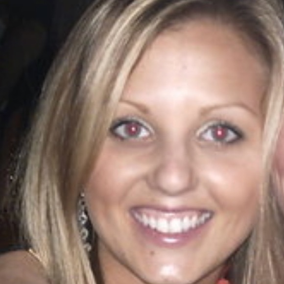 Meet your Posher, Nichole - Picture 1 of 1